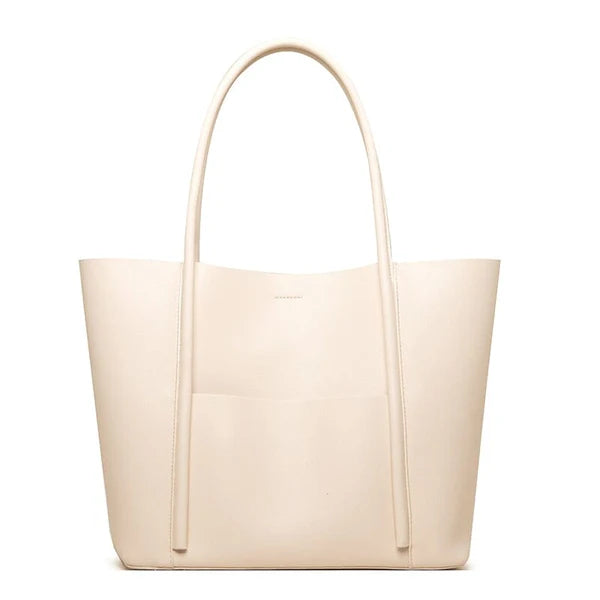 Bag Dainty – a small, minimalist handbag with a soft, feminine design ideal for daily wear.

