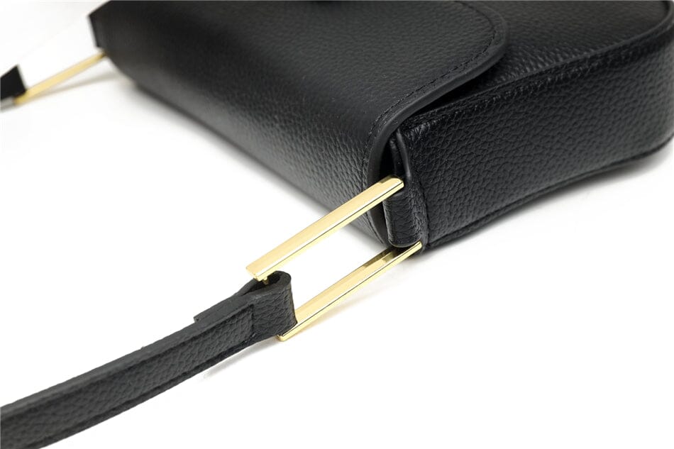 Image of the Bag Eleanor – an elegant handbag with a timeless design and modern accents, ideal for both casual and formal occasions.

