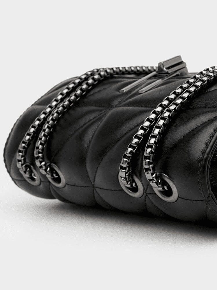 Image of the Miniature Grace Bag – a compact, elegant handbag with a timeless design, ideal for both casual and dressy occasions.

