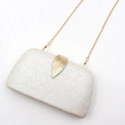 Bag Viena – elegant and versatile handbag with a modern, structured design.

