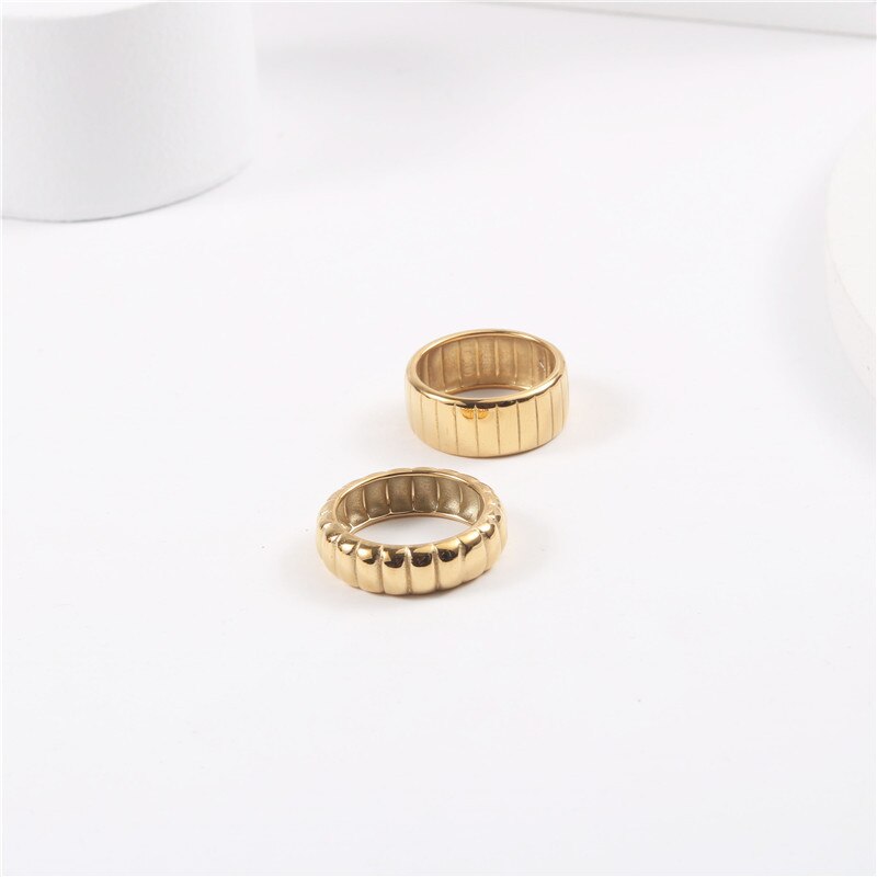 Image of the Bijoux Ring – a stylish and modern ring with minimalist elegance, perfect for everyday wear or layering with other pieces.

