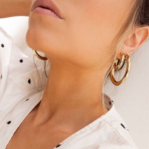 Classic Hoop Earrings, timeless and elegant jewelry that adds sophistication and charm to any look.