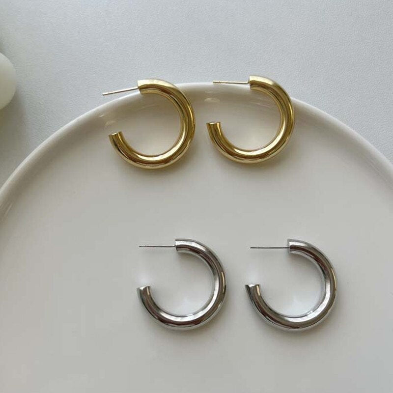 Classic Hoop Earrings, timeless and elegant jewelry that adds sophistication and charm to any look.