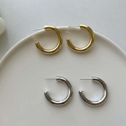 Classic Hoop Earrings, timeless and elegant jewelry that adds sophistication and charm to any look.