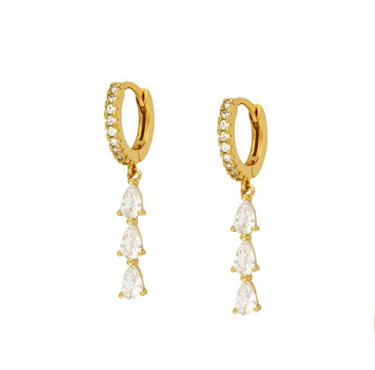 Elise Earring Set, an elegant and versatile jewelry set perfect for adding sophistication and style to any look.