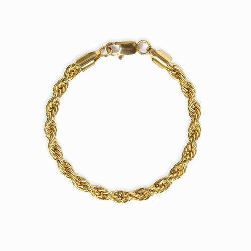 Image of the Floral Fantasy Bracelet – an elegant 18K gold stainless steel bracelet with floral details for a soft, romantic, nature-inspired look.

