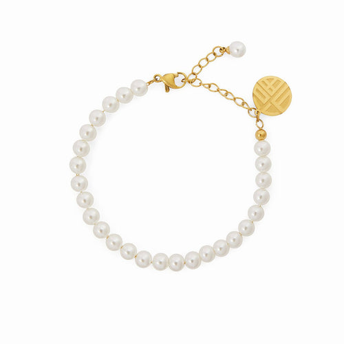 Image of the Golden Grace Bracelet – an elegant 18K gold stainless steel bracelet with a smooth, radiant finish for timeless sophistication.

