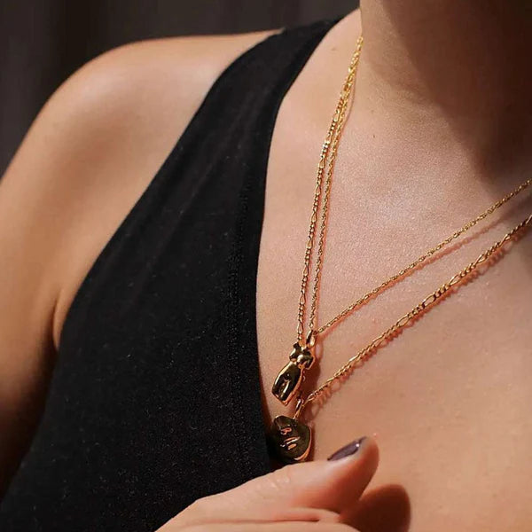 La Femme Necklace – elegant, feminine jewelry piece perfect for a refined, modern look.

