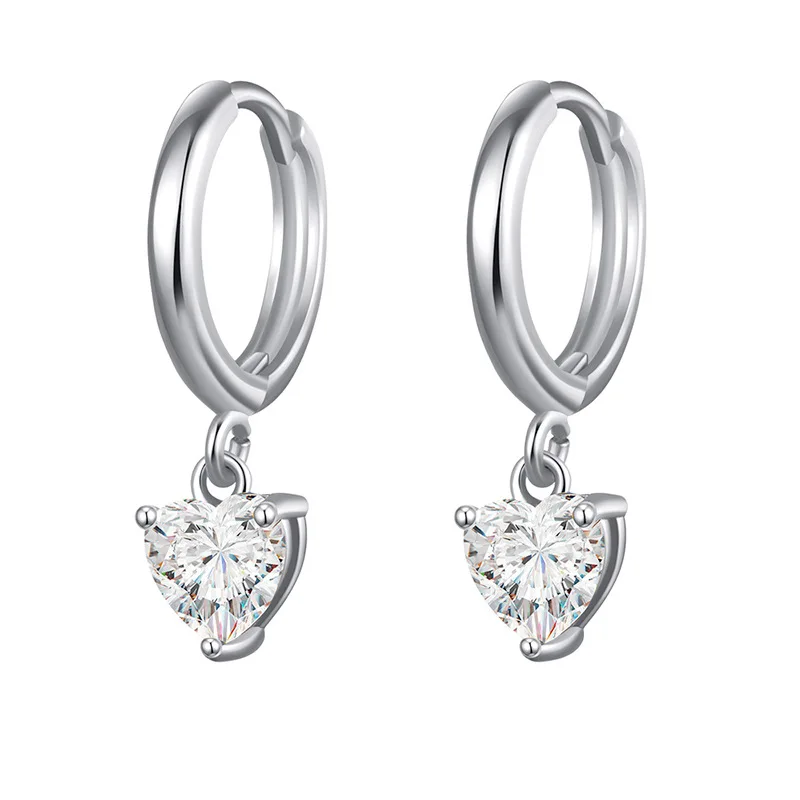 Lily Earrings with a graceful floral design, offering timeless elegance and beauty for any special occasion.