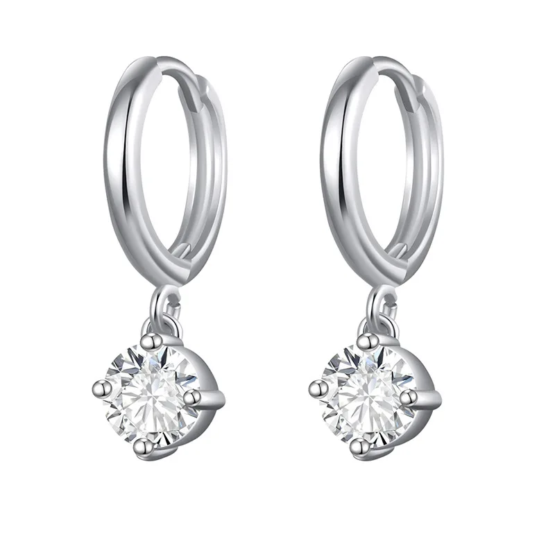 Lily Earrings with a graceful floral design, offering timeless elegance and beauty for any special occasion.