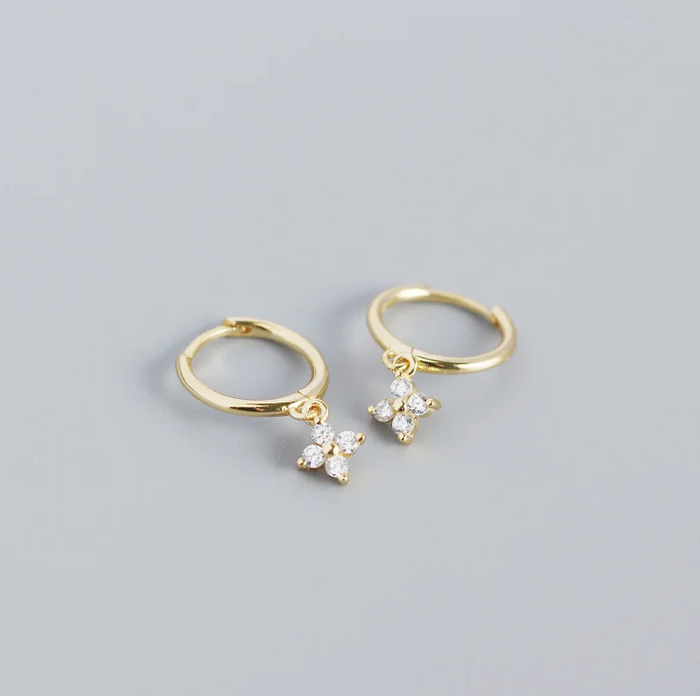 Serena Earrings, elegant and timeless jewelry designed to enhance your look with sophistication and charm.