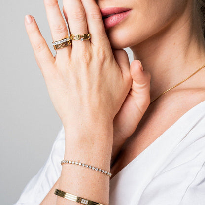 Image of the Silver Serenity Bracelet – a sleek and minimalist S925 sterling silver bracelet designed for peaceful, everyday elegance.

