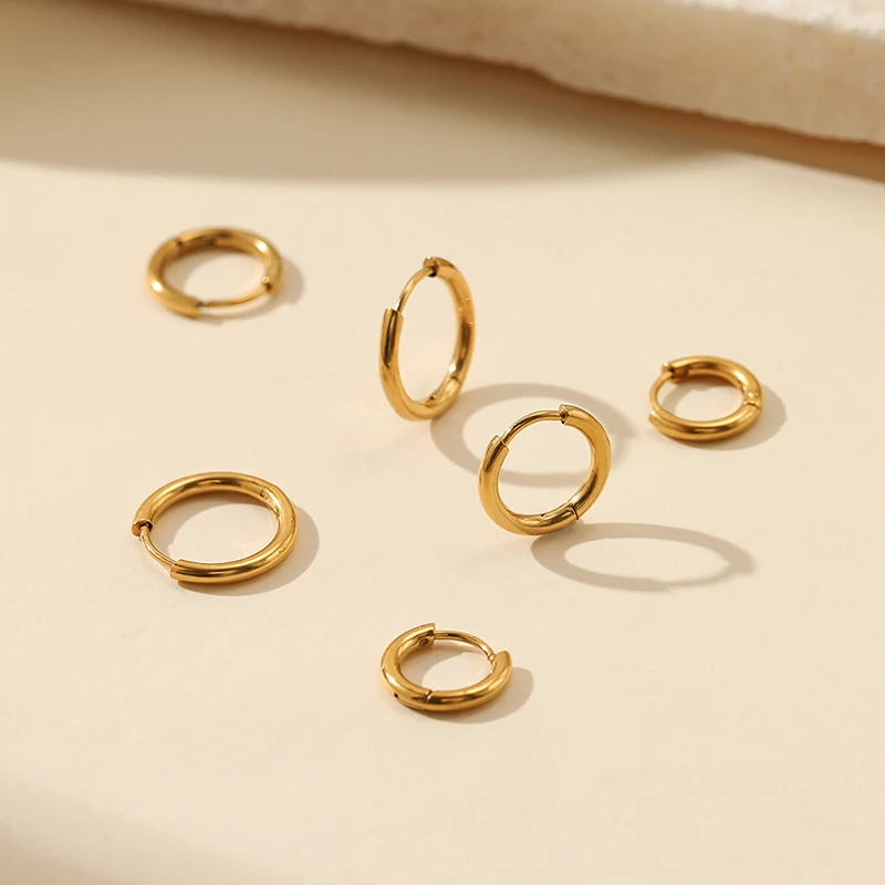 Victoria Hoops, classic and chic hoop earrings that add sophistication and elegance to any outfit.